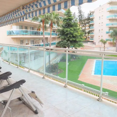 Montserrat Roig 1 Apartamento 301 アパート サロウ